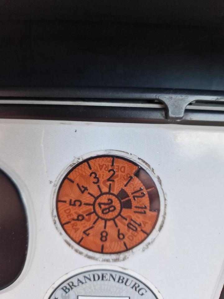 Mercedes Benz 220 2008 — photo 12