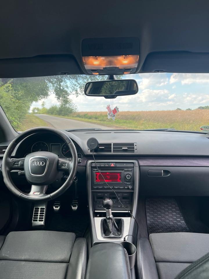 Audi A4 2007 — photo 10