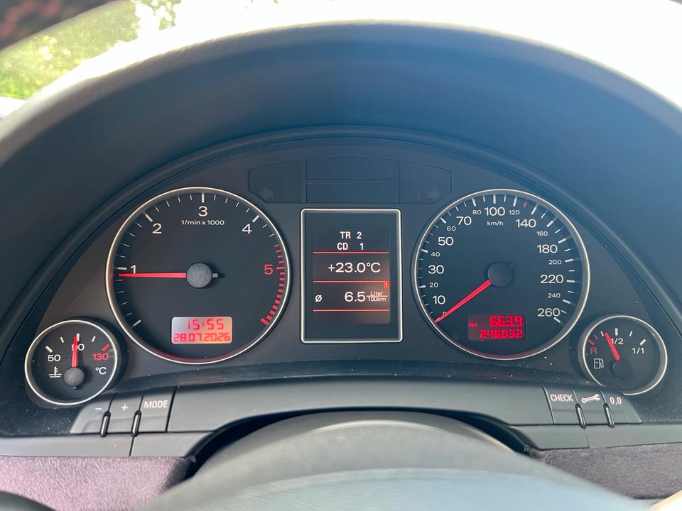 Audi A4 2007 — photo 11