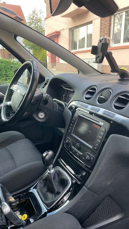 Ford S-Max 2012 — engine