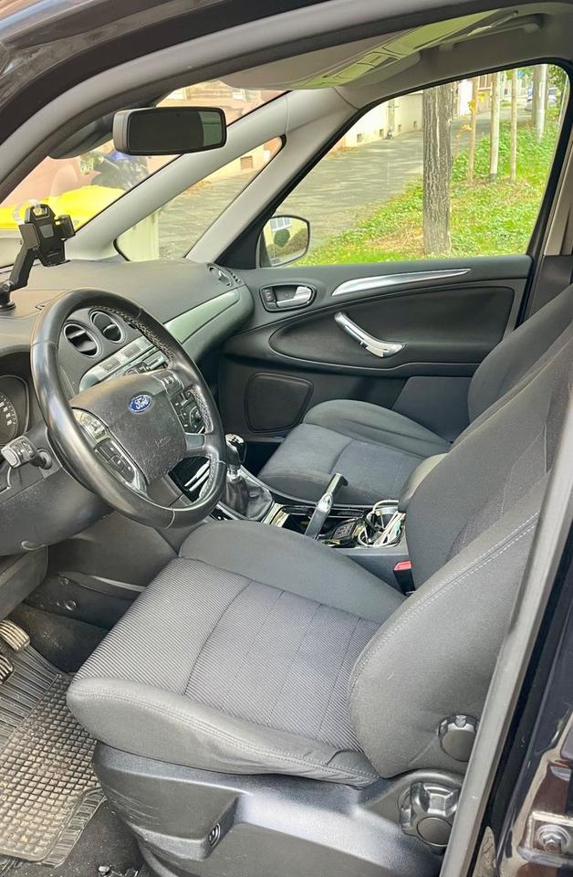 Ford S-Max 2012 — photo 5
