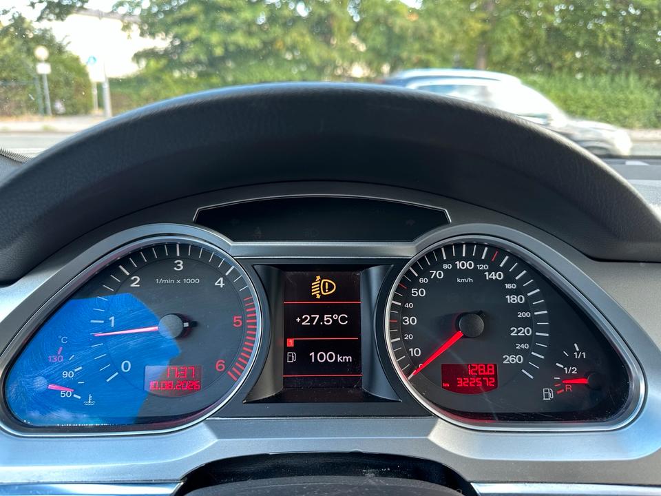 Audi A6 2005 — photo 11
