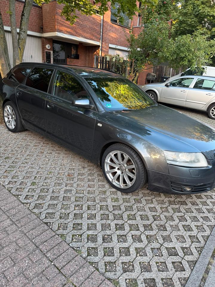 Audi A6 2006 — rear view