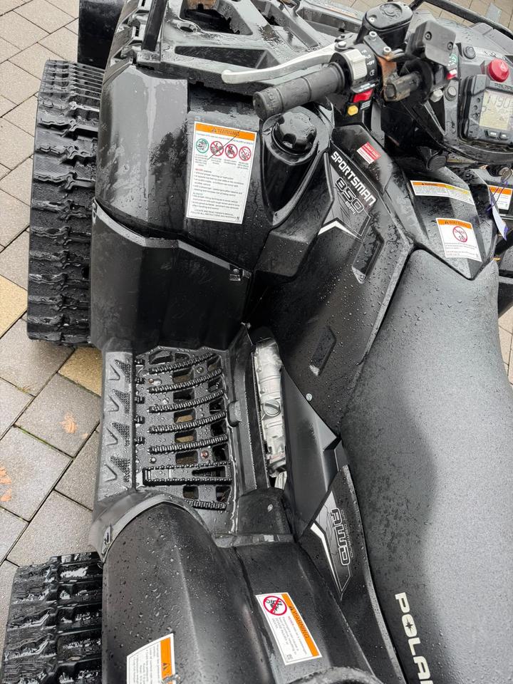 Weitere Motorräder Polaris Sportsman Forest 850 XP 4x4– Raupenfahrwerk, Schneeschild 2011 — фото 15
