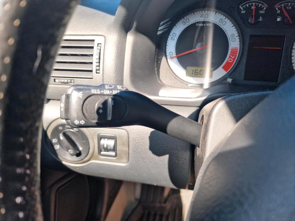 Skoda Octavia 2004 — photo 15
