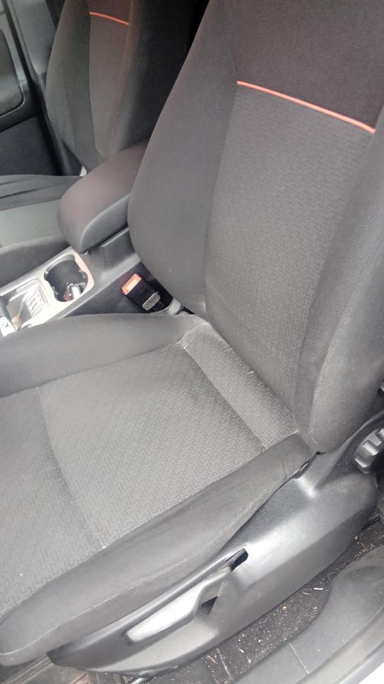 Ford S-Max 2009 — photo 10