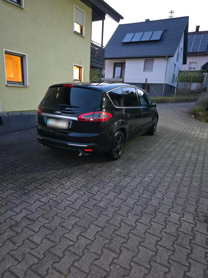 Ford S-Max 2010 — photo 5