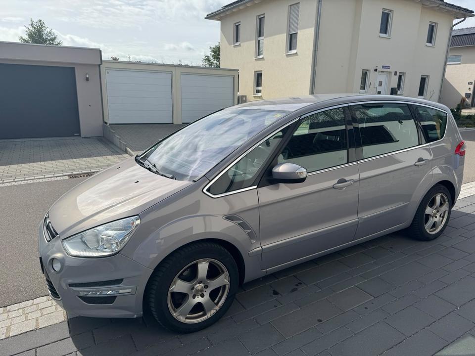 Ford S-Max 2013 — салон