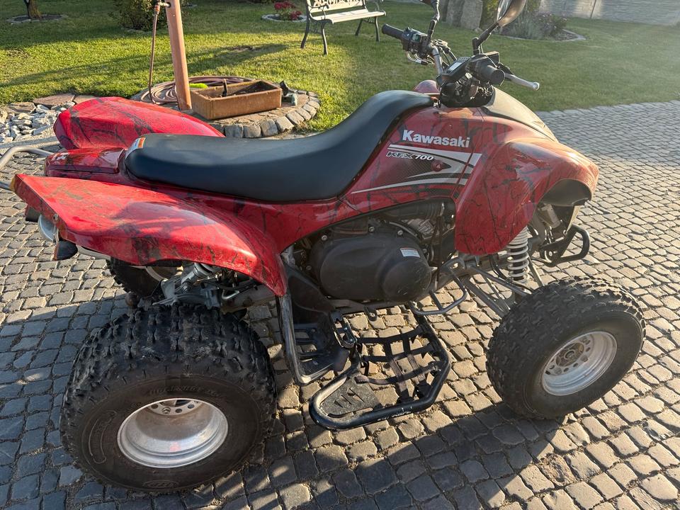 Kawasaki Gelöscht • Quad Kawasaki KFX 700 Letzter Preis‼️‼️ 2011 — interior