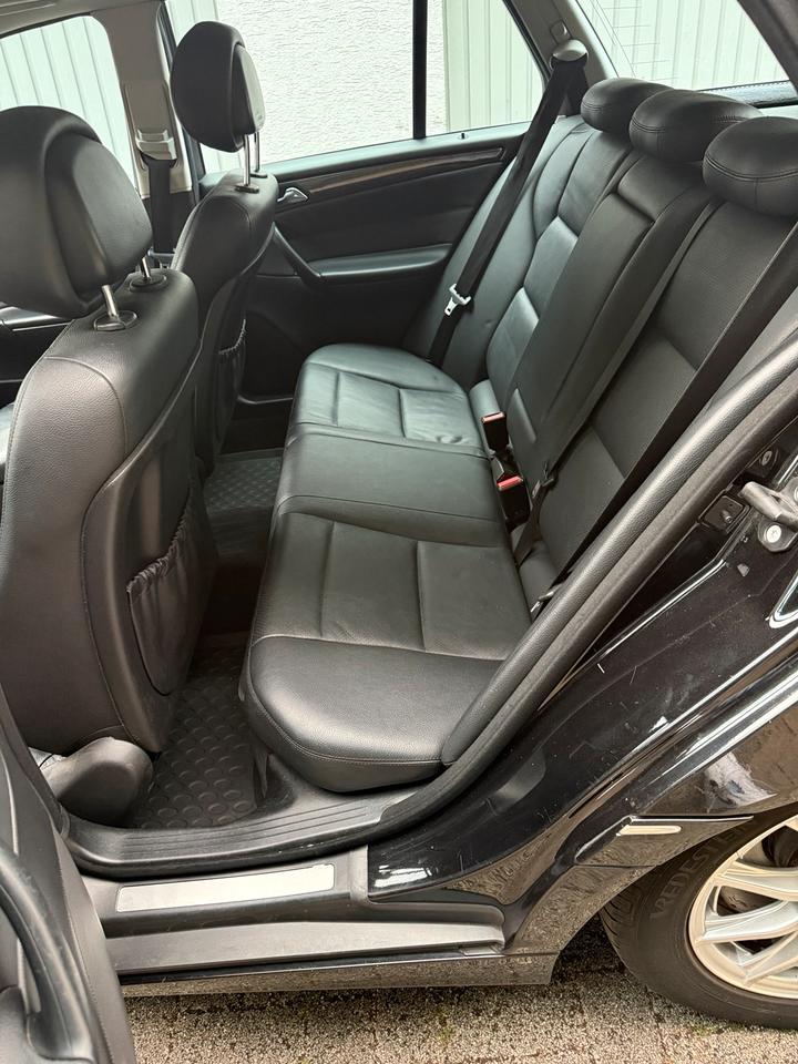 Mercedes Benz C 280 2006 — photo 11