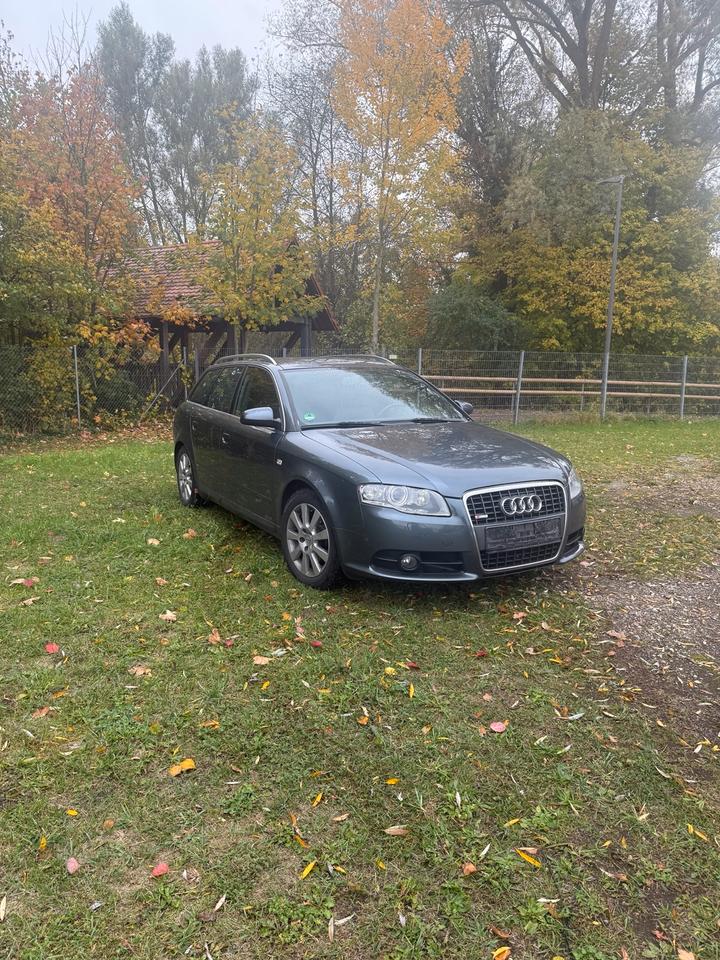 Audi A4 2006 — rear view