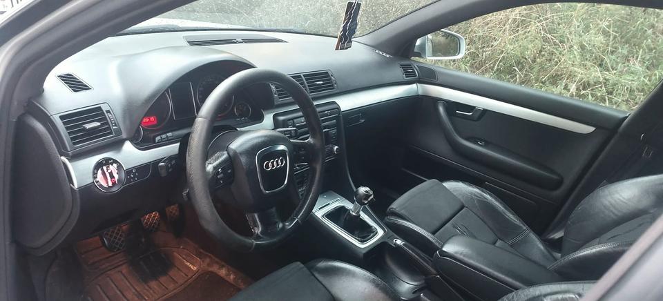 Audi A4 2008 — photo 5