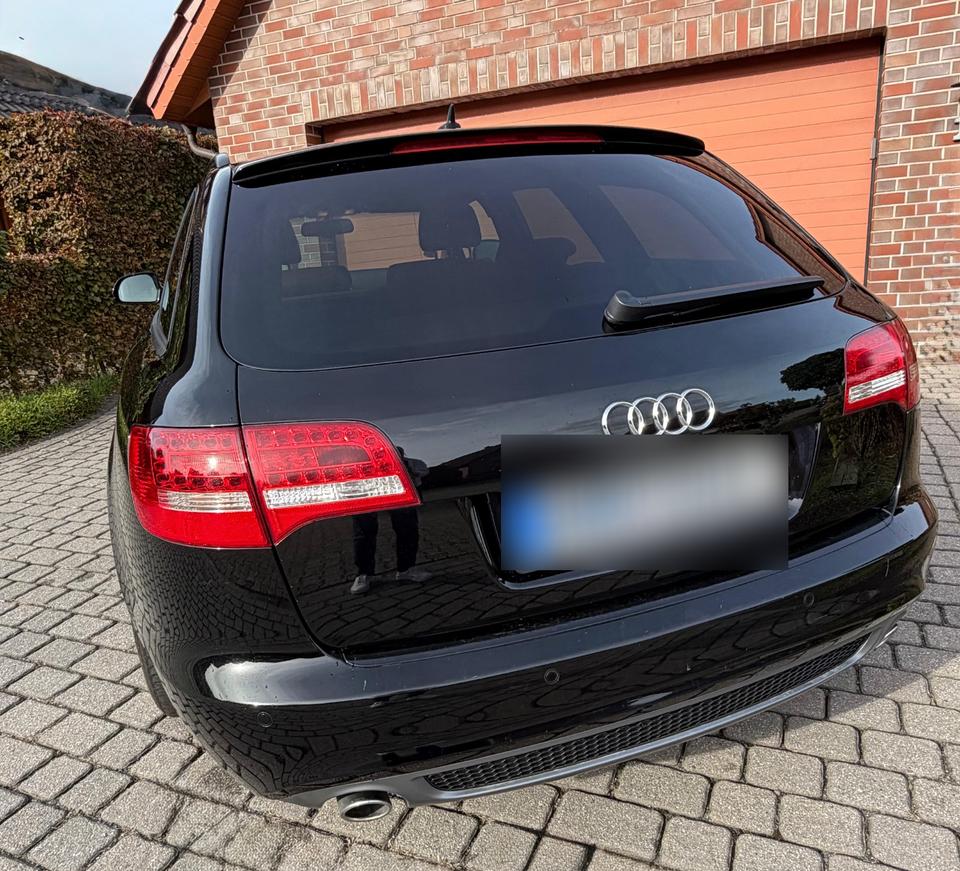 Audi A6 2011 — engine