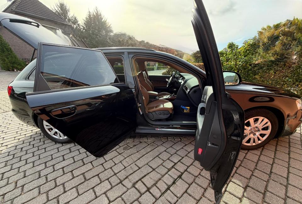 Audi A6 2011 — photo 5