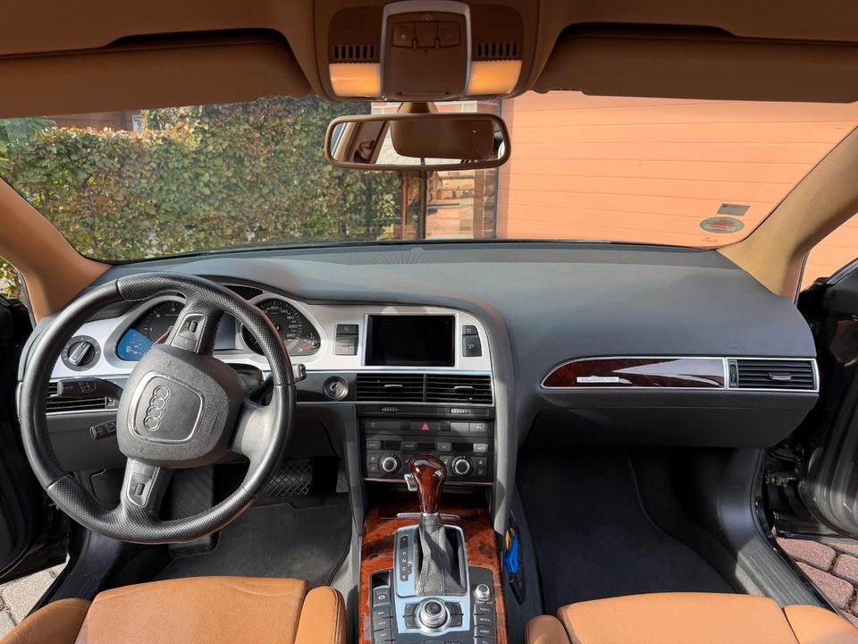 Audi A6 2011 — photo 8