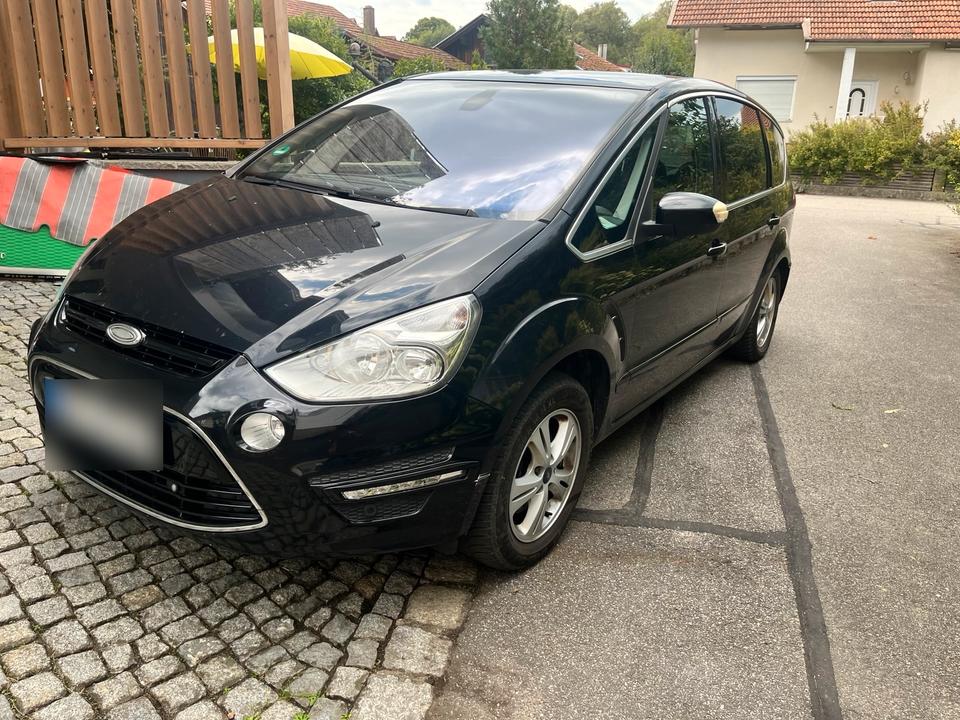 Ford S-Max 2012 — салон