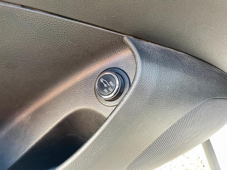 Opel Insignia 2012 — photo 12