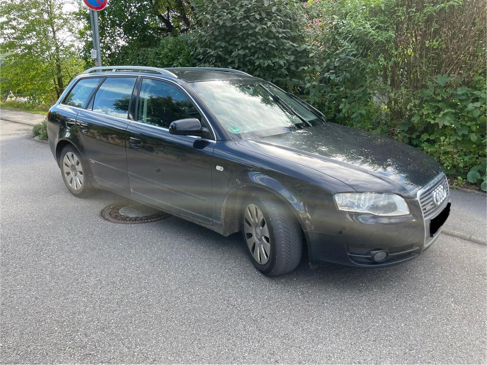 Audi A4 2007 — rear view