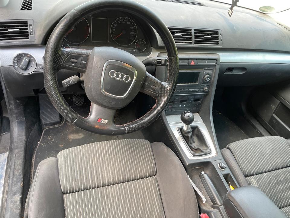 Audi A4 2007 — photo 6