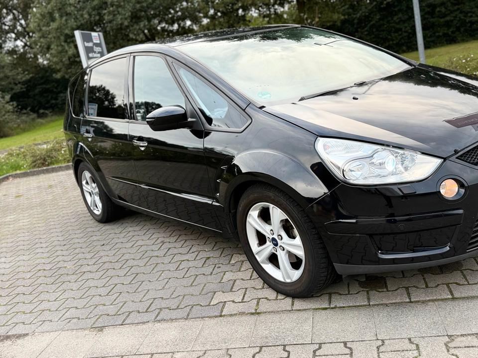Ford S-Max 2009 — photo 12