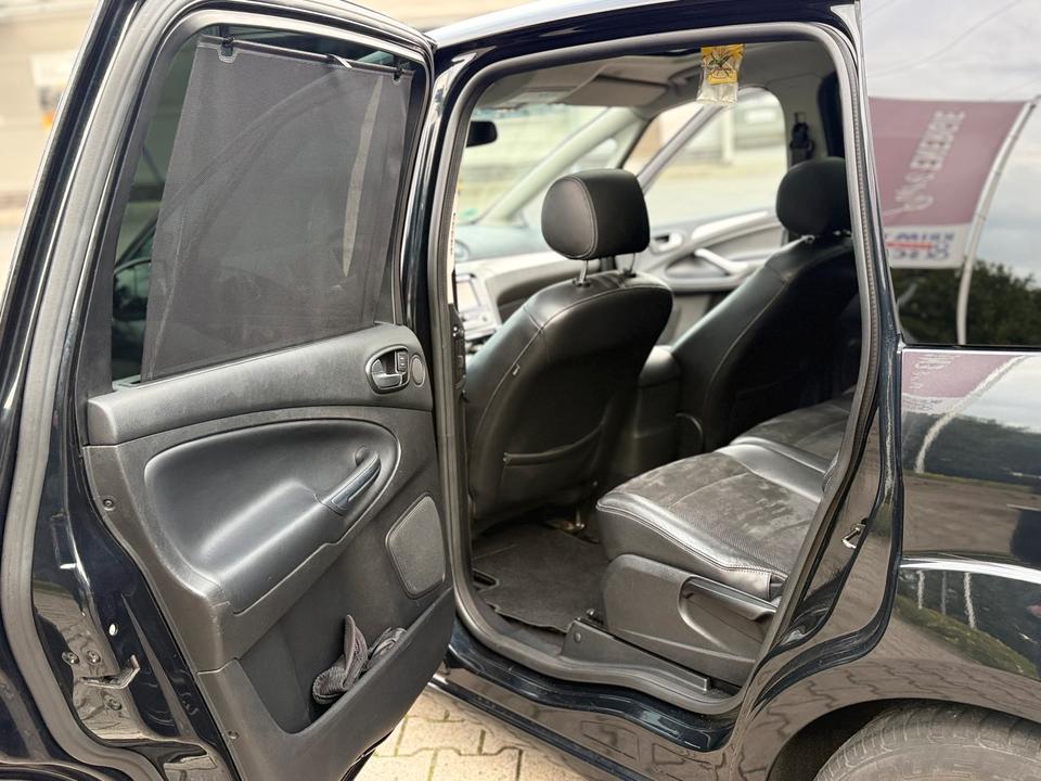 Ford S-Max 2009 — photo 8