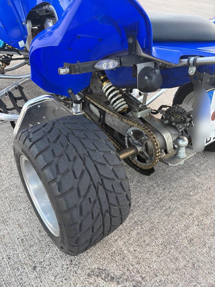 Yamaha Gelöscht • Yamaha Raptor 700R | LOF | 6.588 km | TÜV 04/28 | Breit & Tief 2007 — двигун 700 ccm