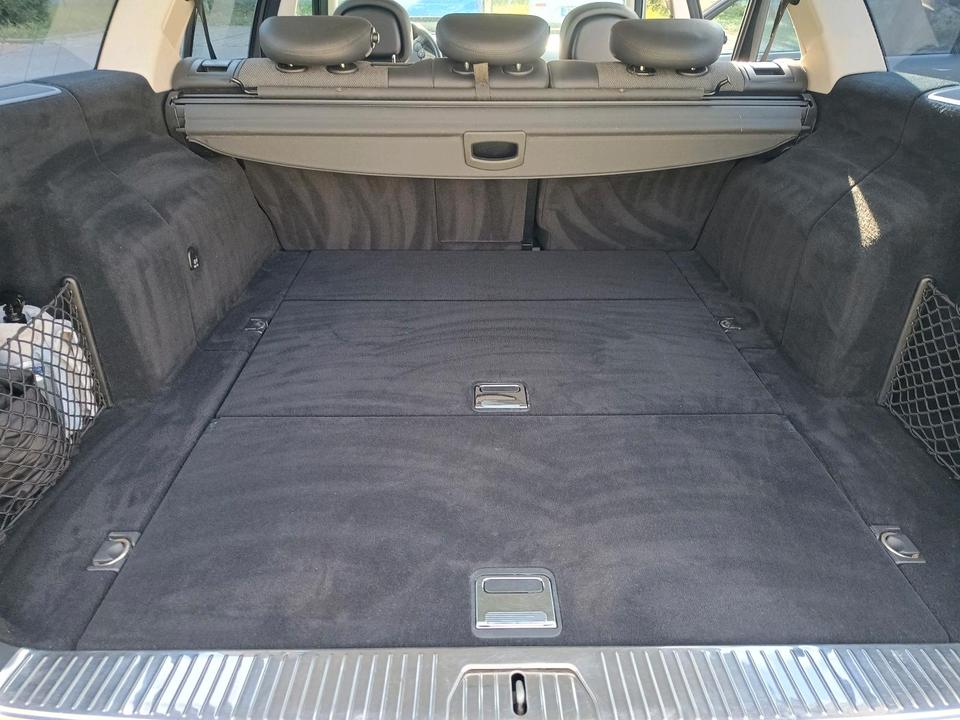 Mercedes Benz 220 2009 — photo 10