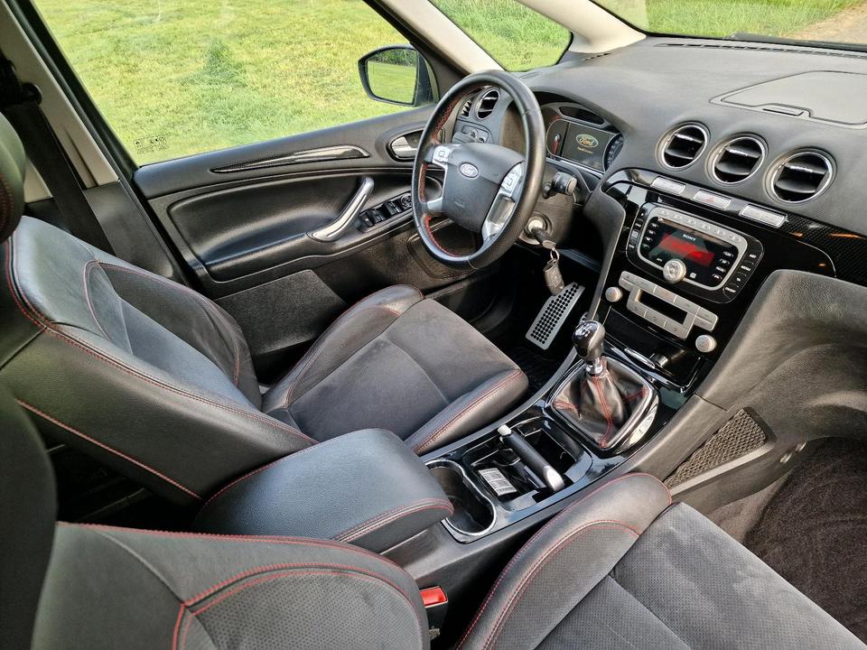 Ford S-Max 2009 — photo 10