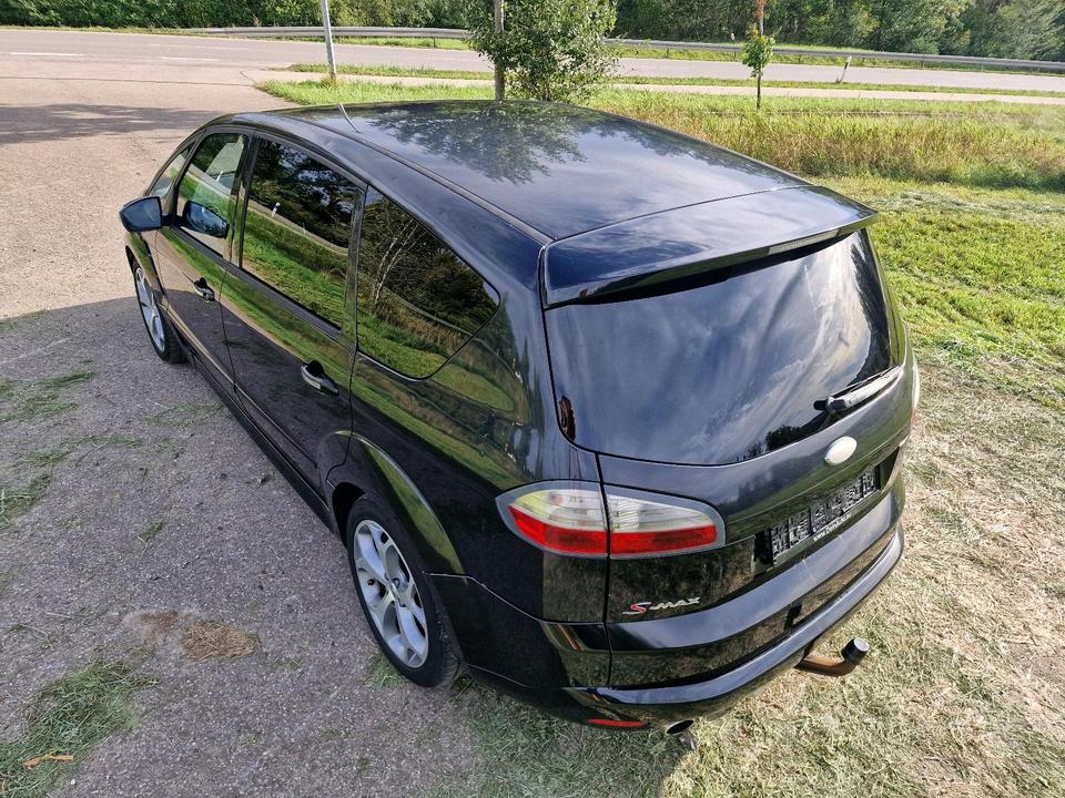 Ford S-Max 2009 — interior