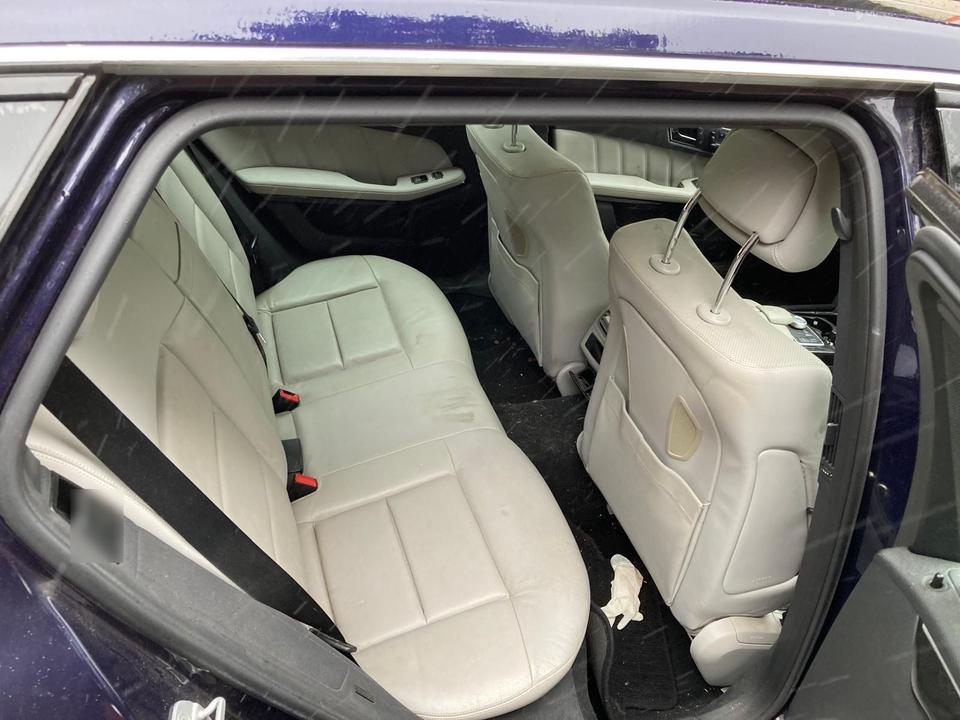 Mercedes Benz E 350 2011 — двигун