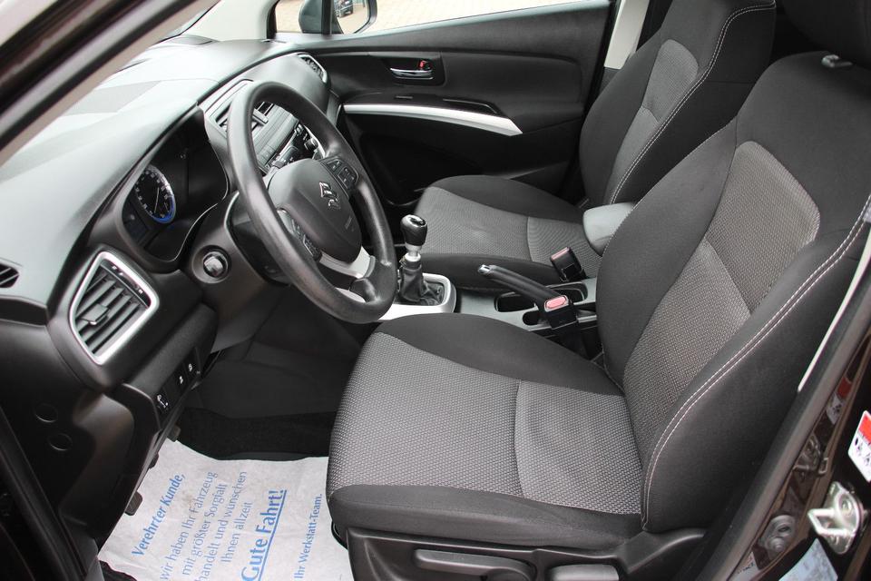 Suzuki SX4 S-Cross 2014 — фото 11