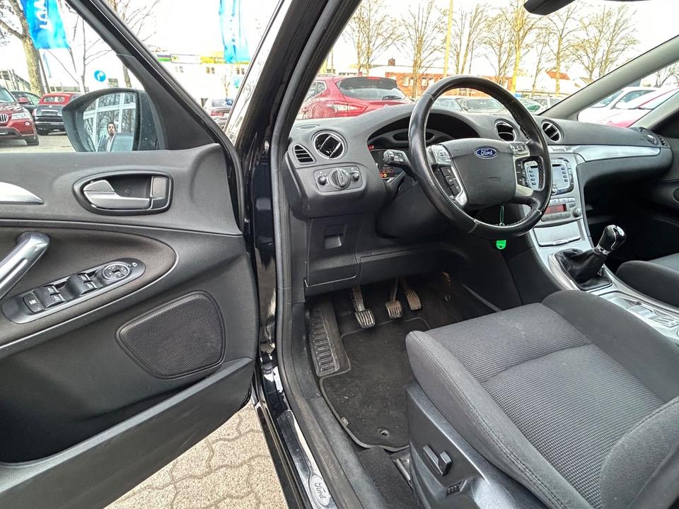 Ford S-Max 2009 — photo 6