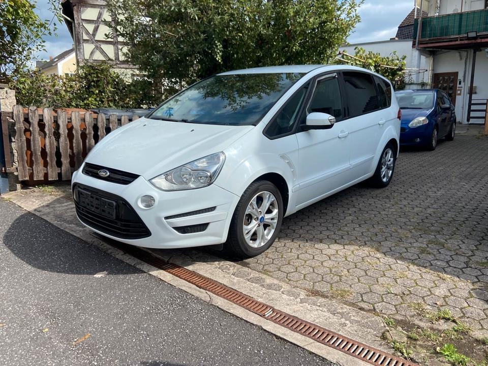 Ford S-Max, 2011