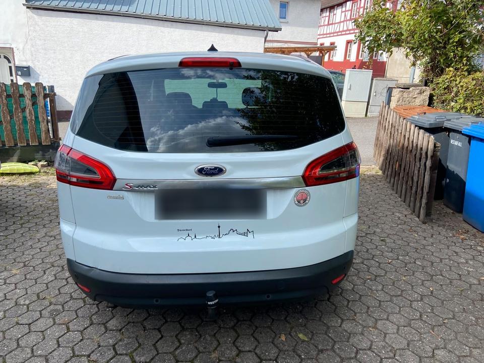 Ford S-Max 2011 — photo 8
