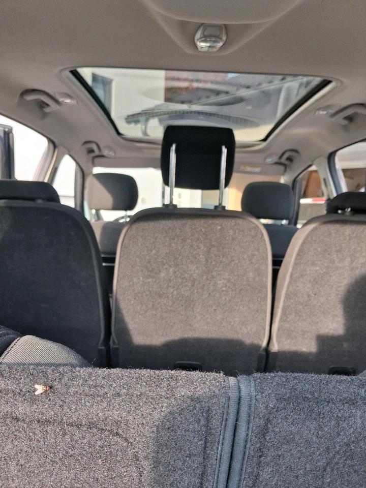 Ford S-Max 2014 — photo 9