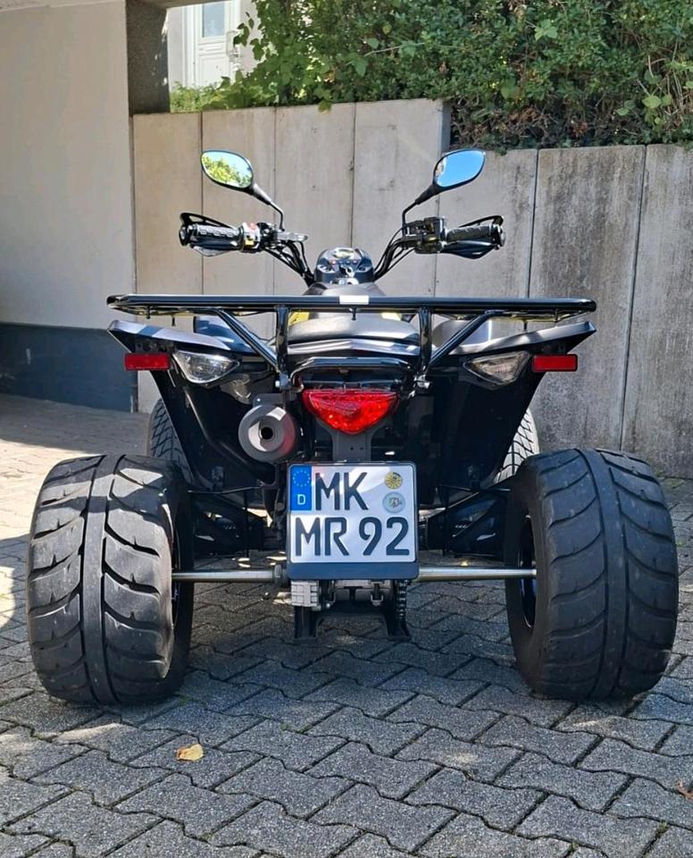 Kymco Maxxer 300 2015 — interior