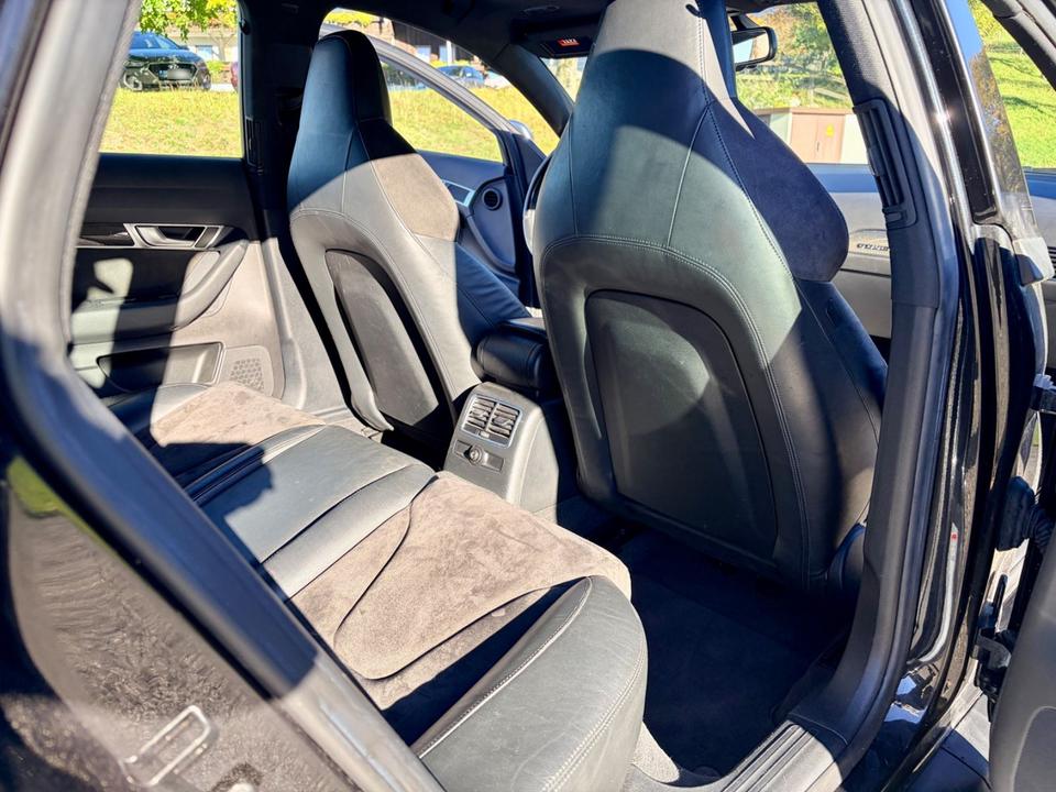 Audi S7 2007 — photo 12