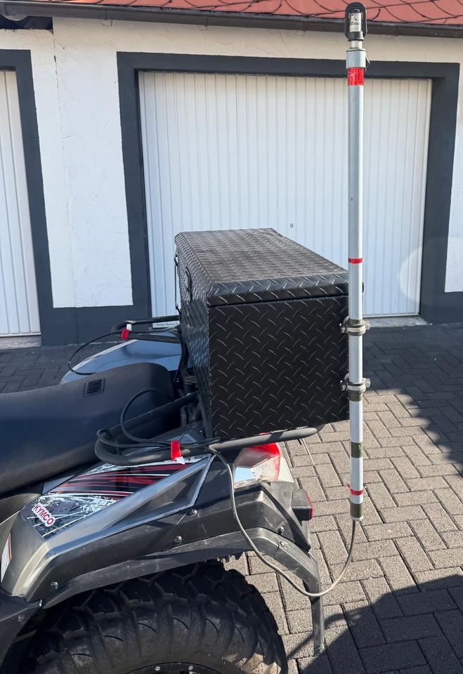 Kymco ATV Quad mit Anhängerkupplung und Frontkorb 2015 — photo 10