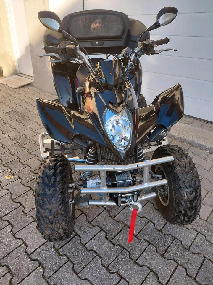 Kymco Gelöscht • Kymco Maxxer 300 mit Koffer und Schneeschild 2007 — rear view