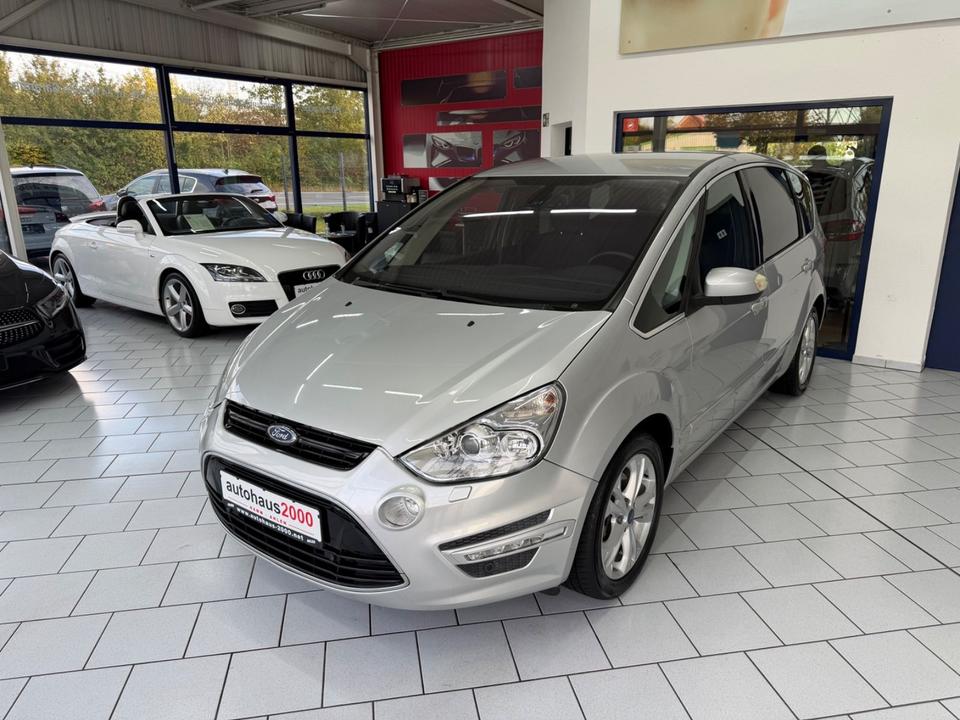 Ford S-Max 2011 — interior