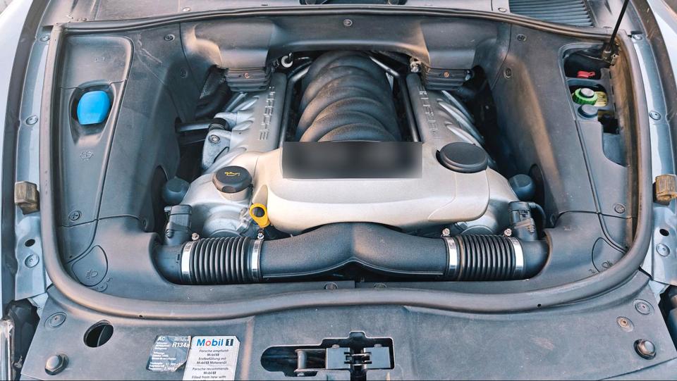 Porsche Cayenne 2004 — photo 15