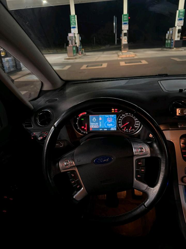 Ford S-Max 2007 — photo 11