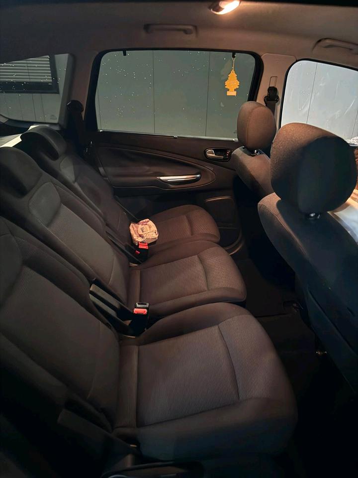Ford S-Max 2007 — photo 15