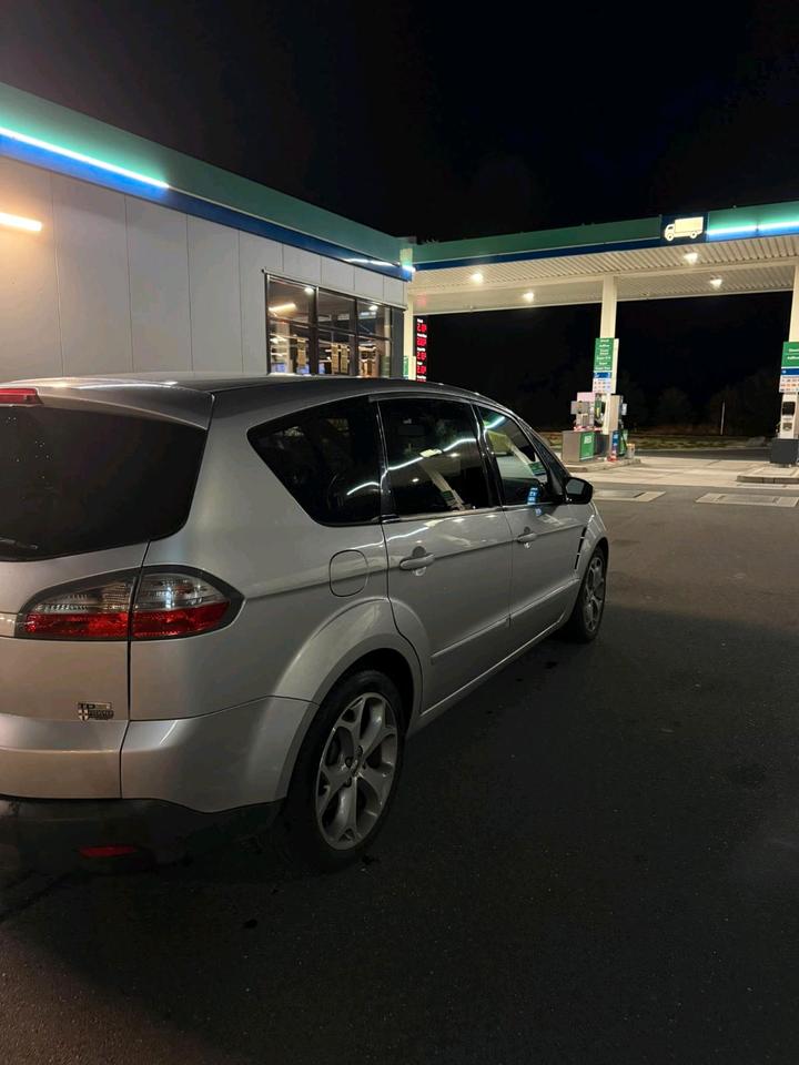 Ford S-Max 2007 — photo 16