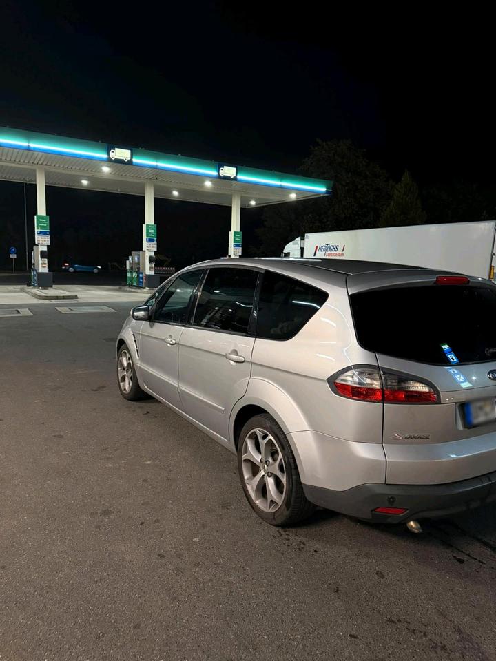 Ford S-Max 2007 — photo 17