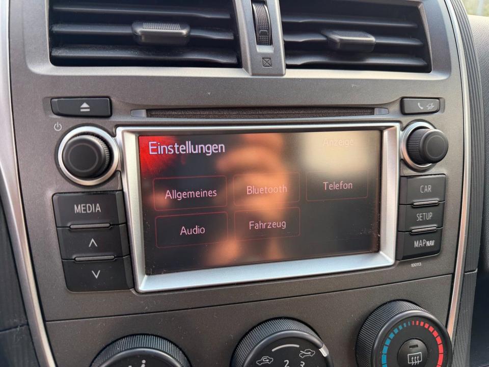 Toyota Verso 2011 — photo 15