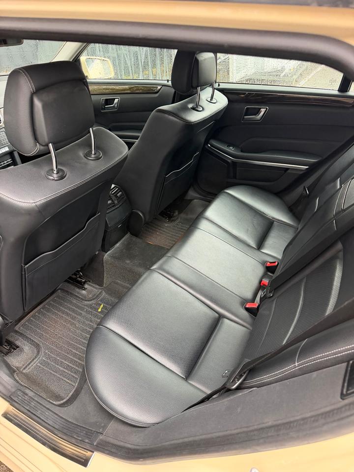 Mercedes Benz E 200 2015 — photo 8