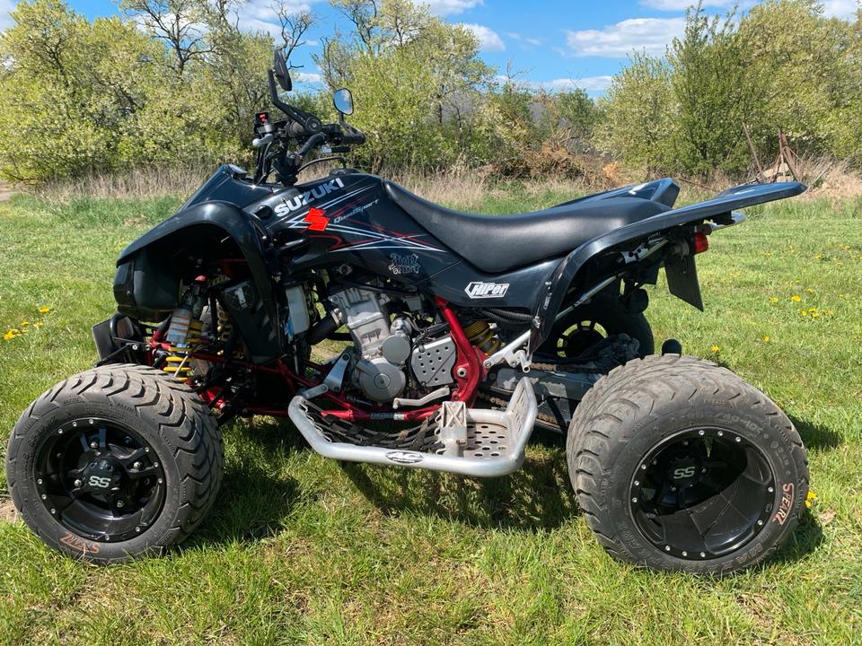 Suzuki Quad Suzuki LTZ 400 2006 — rear view