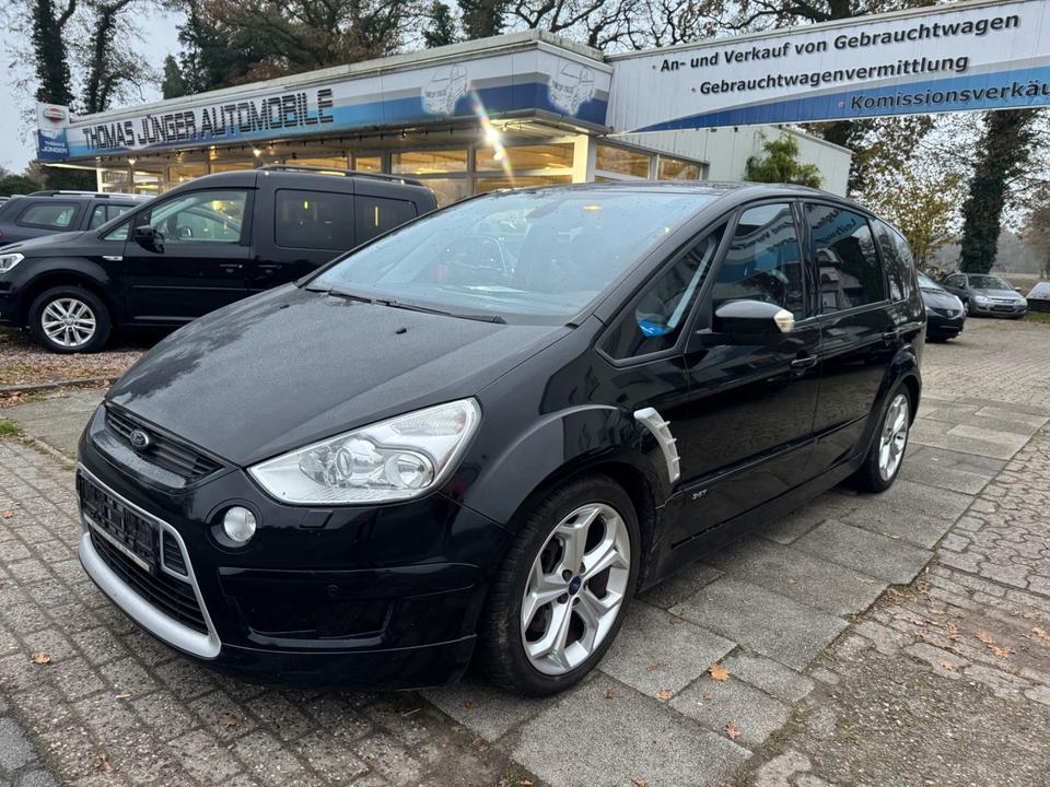 Ford S-Max 2007 — вигляд ззаду