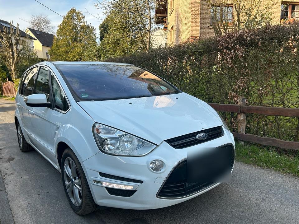 Ford S-Max 2014 — салон